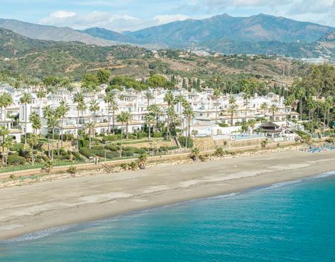 Penthouse for sale in New Golden Mile, Estepona East