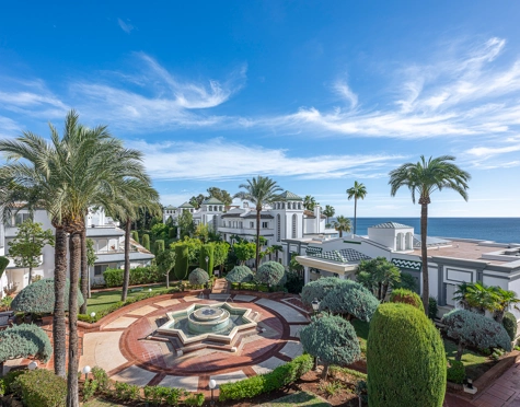 Ático en venta en New Golden Mile, Estepona East