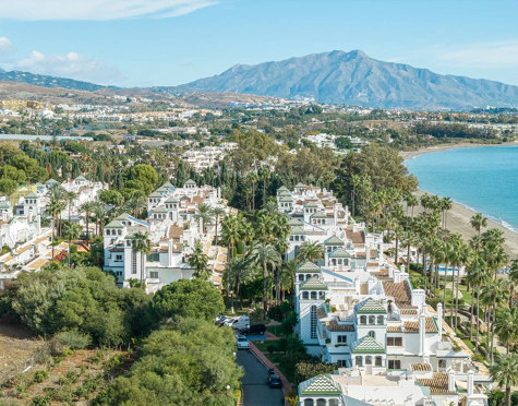 Ático en venta en New Golden Mile, Estepona East