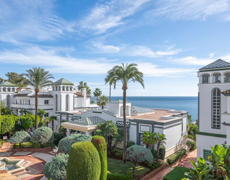 Ático en venta en New Golden Mile, Estepona East