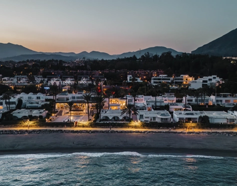 Semi Detached Villa for sale in Marbella Golden Mile