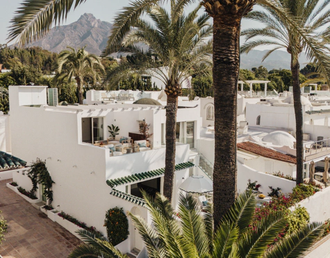 Semi Detached Villa for sale in Marbella Golden Mile