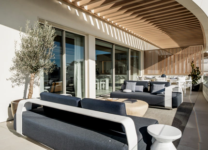 APARTAMENTO DE LUJO DE 3 DORMITORIOS CON PISCINA PRIVADA EN MARBELLA