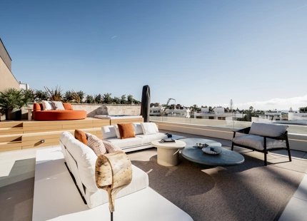 APARTAMENTO DE LUJO DE 3 DORMITORIOS CON PISCINA PRIVADA EN MARBELLA
