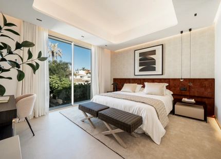 APARTAMENTO DE LUJO DE 3 DORMITORIOS CON PISCINA PRIVADA EN MARBELLA