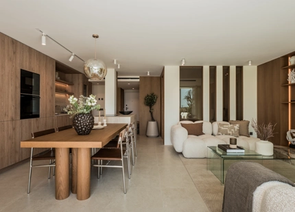 CHARMING APARTMENT WITH ELEGANT INTERIORS IN NUEVA ANDALUCÍA