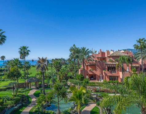 Duplex Penthouse for sale in Estepona East