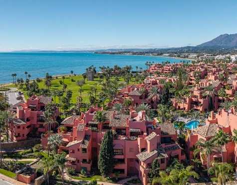Duplex Penthouse for sale in Estepona East