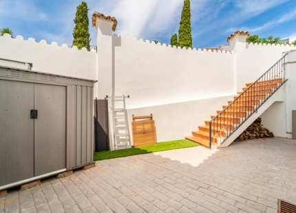 SOUTH-FACING FAMILY VILLA WITH PRIVATE POOL IN MIJAS COSTA