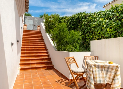 SOUTH-FACING FAMILY VILLA WITH PRIVATE POOL IN MIJAS COSTA