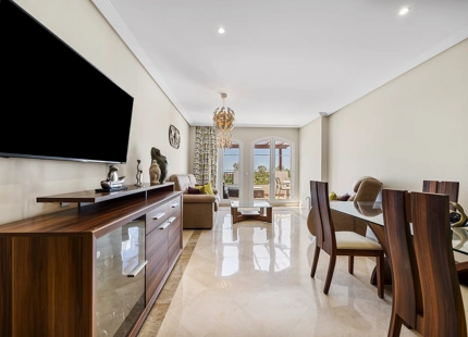 LUXURY PENTHOUSE WITH SEA AND GOLF VIEWS IN BENAHAVÍS