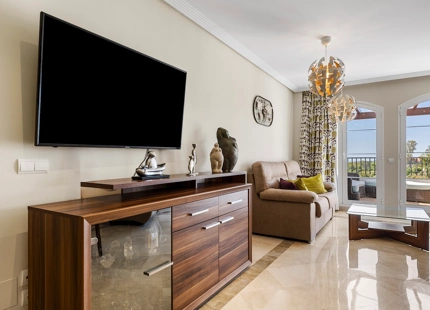 LUXURY PENTHOUSE WITH SEA AND GOLF VIEWS IN BENAHAVÍS