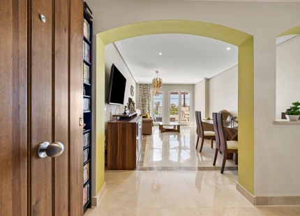 LUXURY PENTHOUSE WITH SEA AND GOLF VIEWS IN BENAHAVÍS