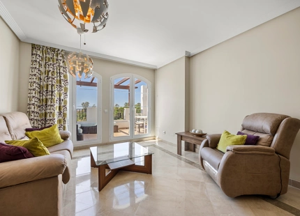 LUXURY PENTHOUSE WITH SEA AND GOLF VIEWS IN BENAHAVÍS