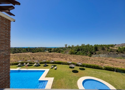 LUXURY PENTHOUSE WITH SEA AND GOLF VIEWS IN BENAHAVÍS