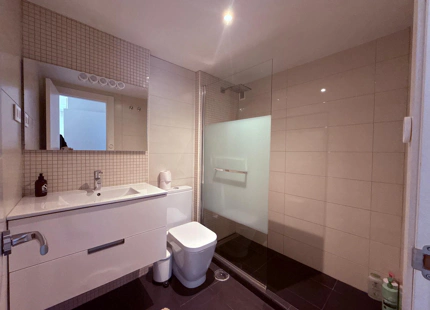 Modern 2-bedroom apartment in Puerto Banús, Marbella, ideal for holiday stays next to the port.