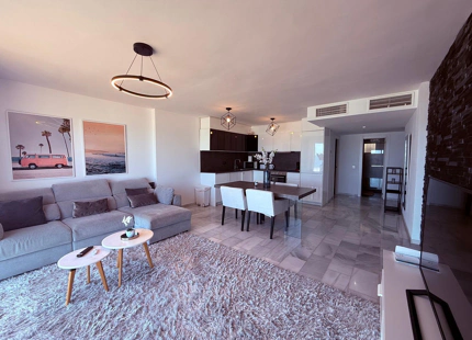 Modern 2-bedroom apartment in Puerto Banús, Marbella, ideal for holiday stays next to the port.