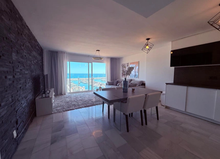 Modern 2-bedroom apartment in Puerto Banús, Marbella, ideal for holiday stays next to the port.