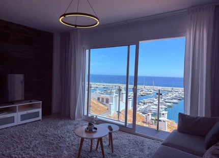 Modern 2-bedroom apartment in Puerto Banús, Marbella, ideal for holiday stays next to the port.