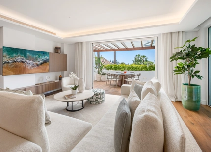 ELEGANT APARTMENT IN MARBELLA'S PRESTIGIOUS GOLDEN MILE