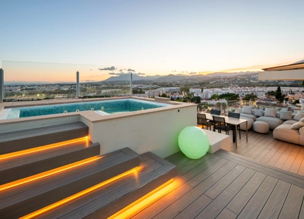 LUXURY CONTEMPORARY VILLA IN NUEVA ANDALUCÍA