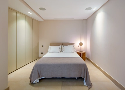 LUXURY CONTEMPORARY VILLA IN NUEVA ANDALUCÍA