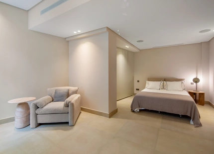 LUXURY CONTEMPORARY VILLA IN NUEVA ANDALUCÍA