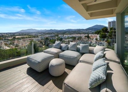 LUXURY CONTEMPORARY VILLA IN NUEVA ANDALUCÍA