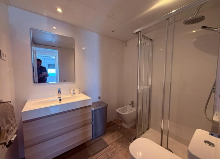 Modern 2-bedroom apartment in Puerto Banús, Marbella, ideal for holiday stays next to the port.