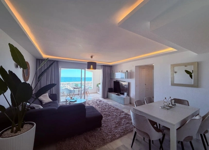 Modern 2-bedroom apartment in Puerto Banús, Marbella, ideal for holiday stays next to the port.