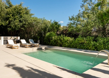 HIDDEN GEM - VILLA WITH 6 BEDROOMS IN NUEVA ANDALUCÍA