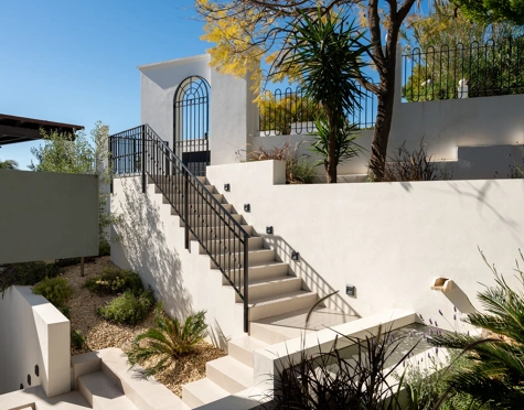 Villa en venta en Los Naranjos Hill Club, Nueva Andalucia