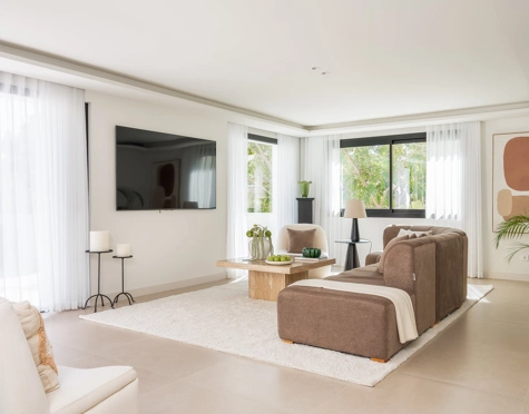 Villa en venta en Los Naranjos Hill Club, Nueva Andalucia