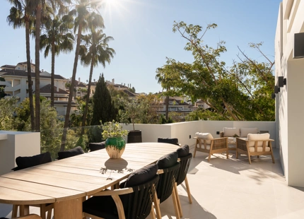 HIDDEN GEM - VILLA WITH 6 BEDROOMS IN NUEVA ANDALUCÍA