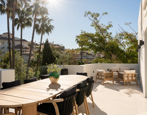 Villa en venta en Los Naranjos Hill Club, Nueva Andalucia
