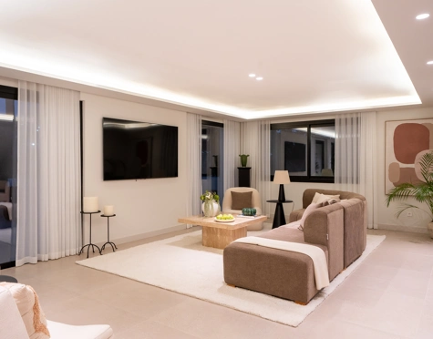 Villa en venta en Los Naranjos Hill Club, Nueva Andalucia