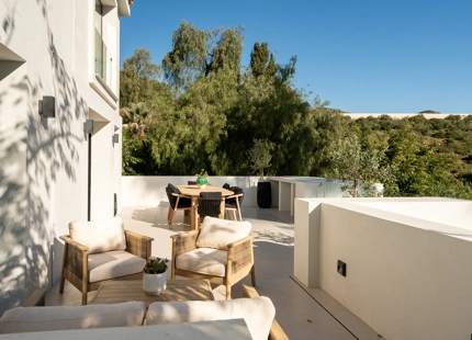 HIDDEN GEM - VILLA WITH 6 BEDROOMS IN NUEVA ANDALUCÍA