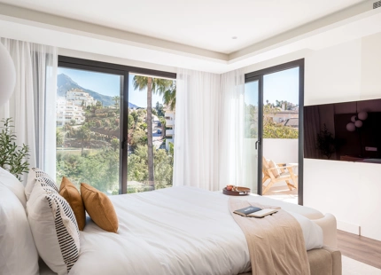 HIDDEN GEM - VILLA WITH 6 BEDROOMS IN NUEVA ANDALUCÍA