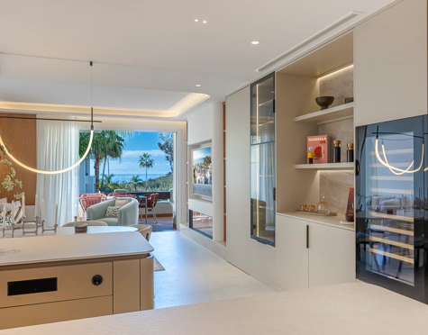 Apartment for sale in Bahía del Velerín, Estepona East