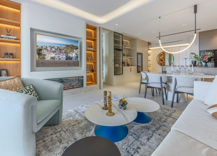 ELEGANT 3-BEDROOM LUXURY APARTMENT ON THE NEW GOLDEN MILE, ESTEPONA