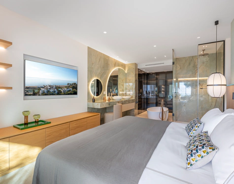 Apartment for sale in Bahía del Velerín, Estepona East
