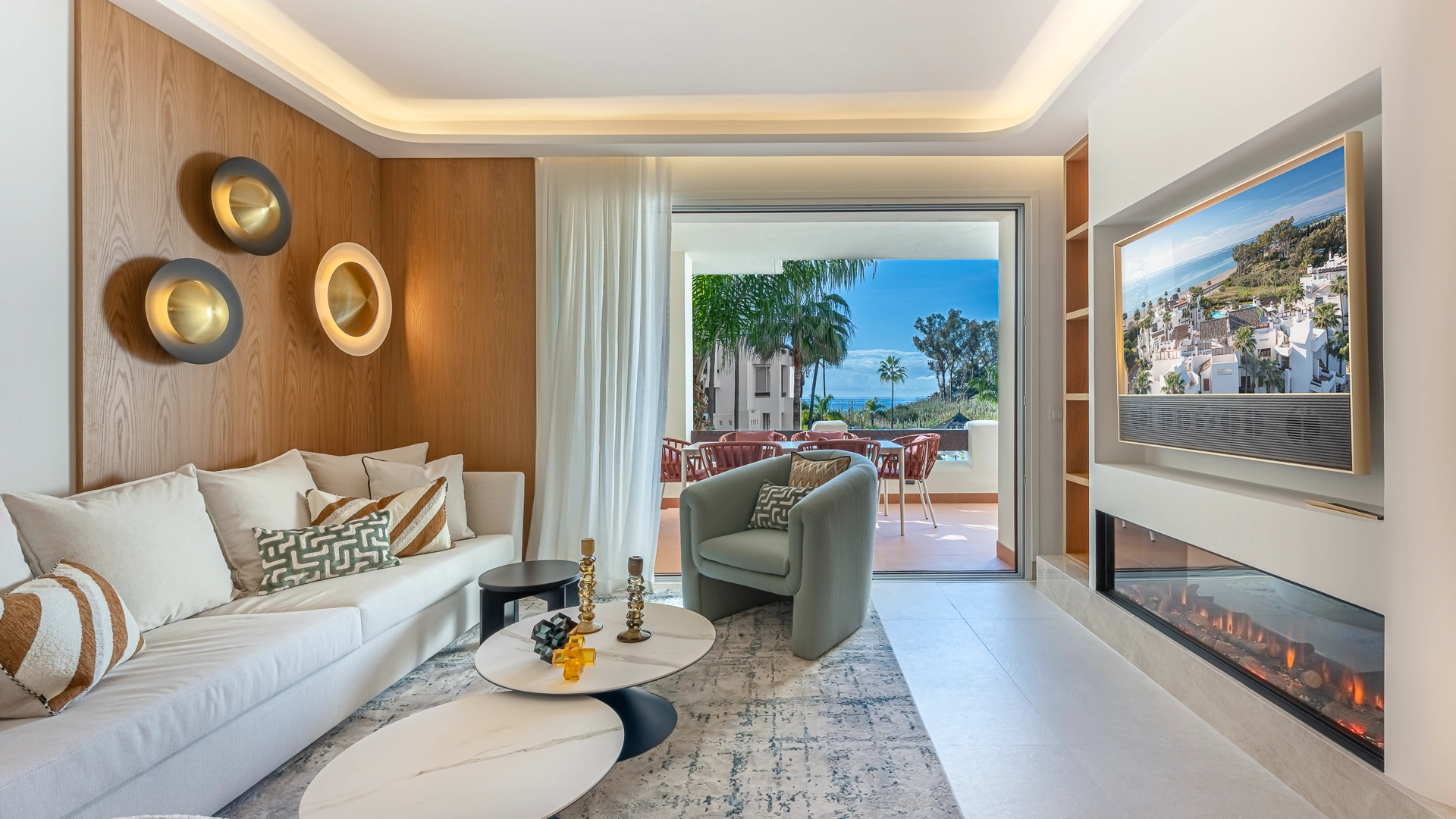 Apartment for sale in Bahía del Velerín, Estepona East