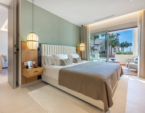 Apartment for sale in Bahía del Velerín, Estepona East