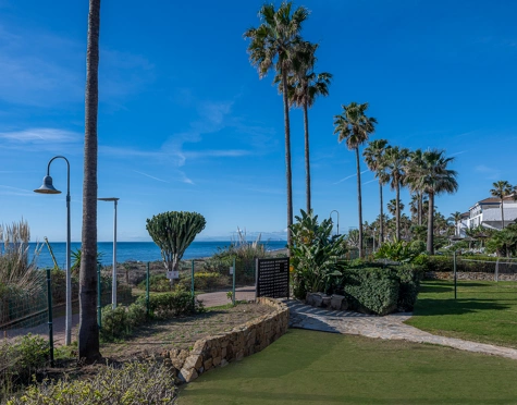 Apartamento en venta en New Golden Mile, Estepona East