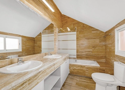 Luxury Duplex Penthouse in El Embrujo Playa, Puerto Banús, Marbella