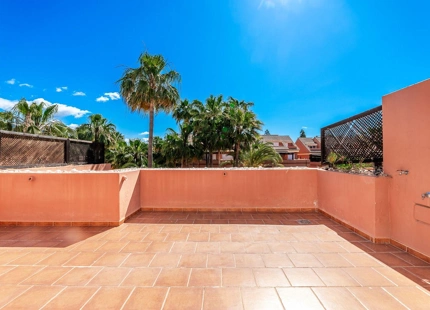 Luxury Duplex Penthouse in El Embrujo Playa, Puerto Banús, Marbella