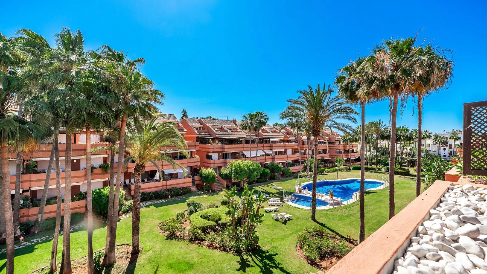Duplex Penthouse for short term rent in El Embrujo Playa, Marbella - Puerto Banus