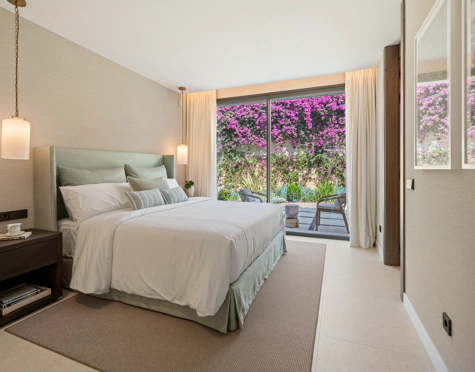 Villa en venta en El Herrojo, Benahavis