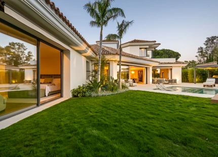 ENCANTADORA VILLA DE 6 DORMITORIOS EN EL HERROJO, BENAHAVÍS