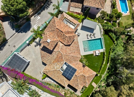 ENCANTADORA VILLA DE 6 DORMITORIOS EN EL HERROJO, BENAHAVÍS